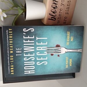 The Housewife's Secrets Book By Anna Lou Weatherley Fiction Thriller Novel